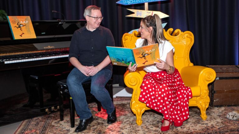 Voorlezen met muziek — muziek in Etten-Leur