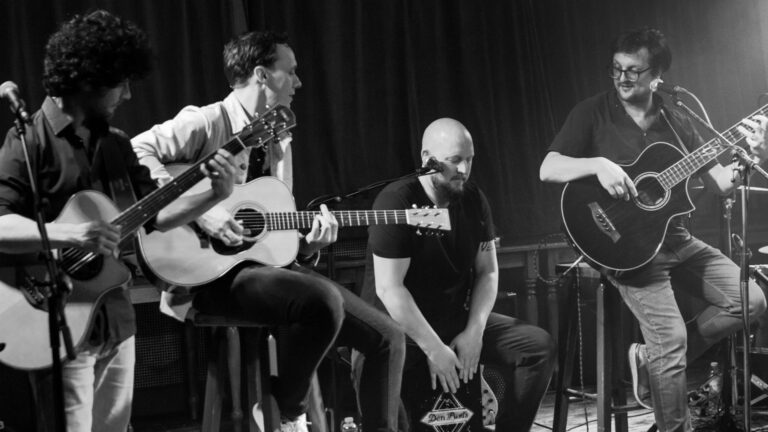 Poppodium: Den Purls plays The Naked Truth — muziek in Etten-Leur