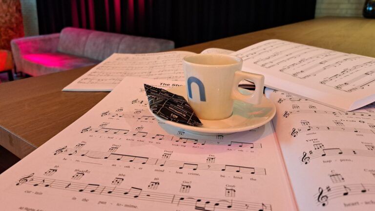 Koffieconcert met koek — muziek in Etten-Leur